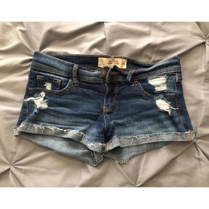 SOLD!!! Hollister shorts